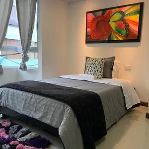 Apartamento A 15 Minutos Aeropuerto , Bogotá Colombia