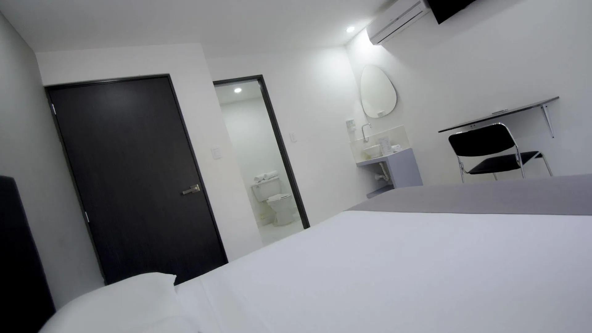 ***  Element Hotel Medellín Colômbia